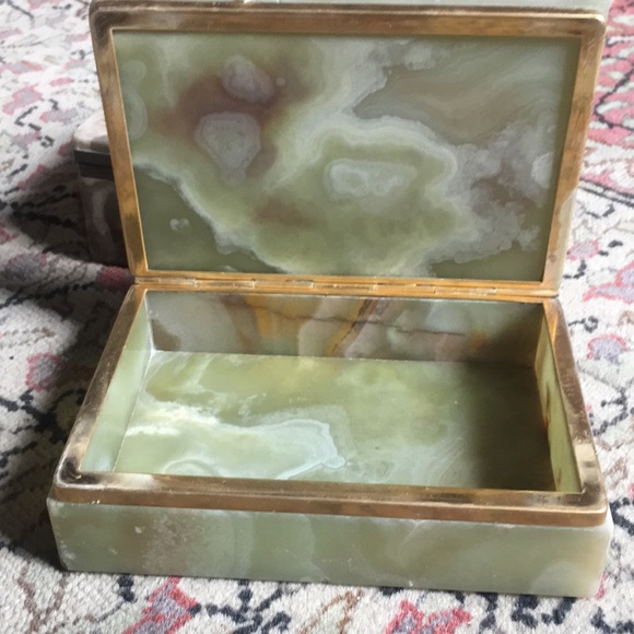 Stone alabaster onyx of Pakistan boxes - Picture 7 of 13